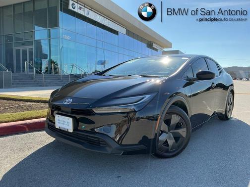 2024 Toyota Prius LE