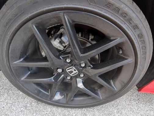 Rallye Red 2025 Honda Civic Sport