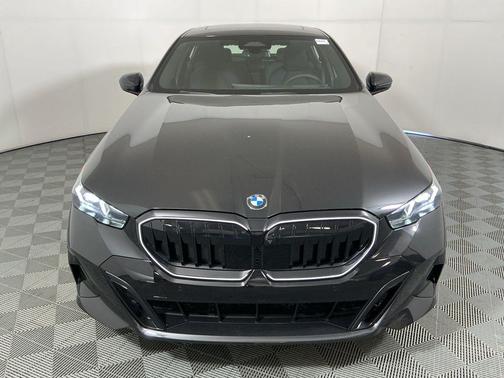 2026 BMW 530 i
