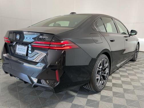2026 BMW 530 i