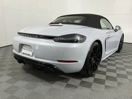 Ice Grey Metallic 2025 Porsche 718 Boxster GTS 4.0