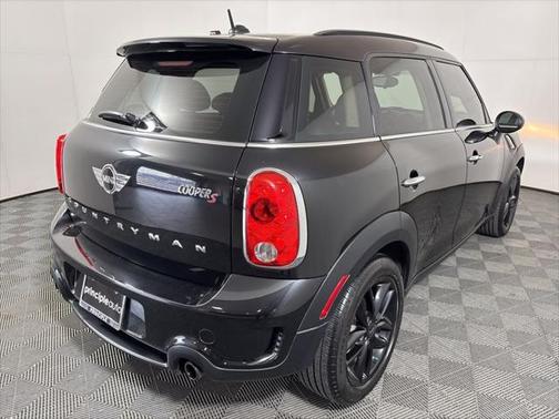 2016 MINI Countryman Cooper S