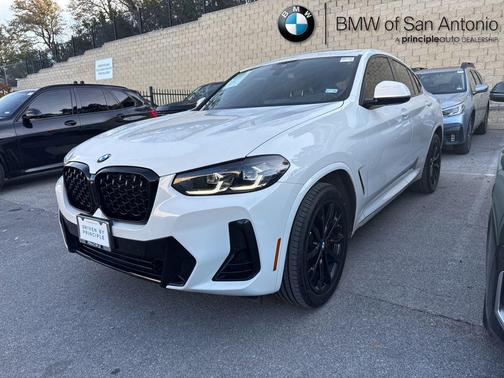 2023 BMW X4 xDrive30i