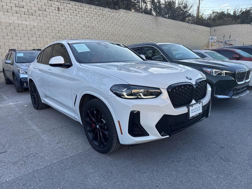 2023 BMW X4 xDrive30i