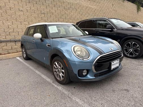 Blue Metallic 2016 MINI Clubman Cooper