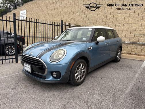 Blue Metallic 2016 MINI Clubman Cooper