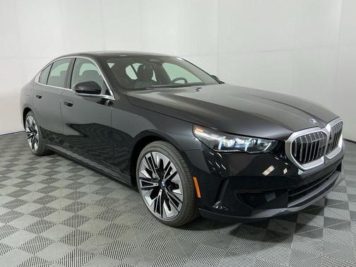 2026 BMW 530 i