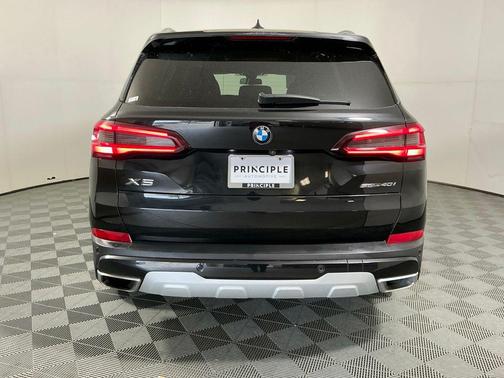 Black Sapphire Metallic 2023 BMW X5 sDrive40i