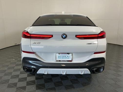 Alpine White 2026 BMW X6 xDrive40i