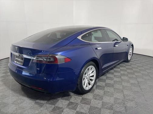 2017 Tesla Model S 75