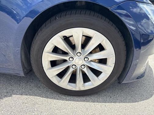 2017 Tesla Model S 75