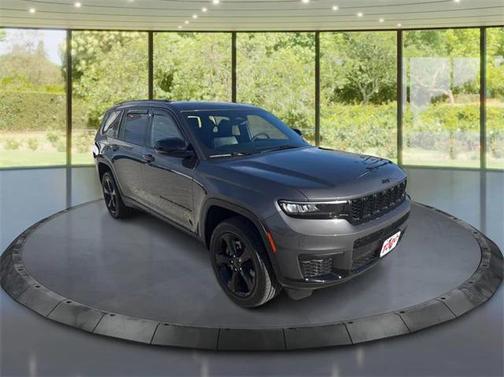2023 Jeep Grand Cherokee L Altitude 4x4
