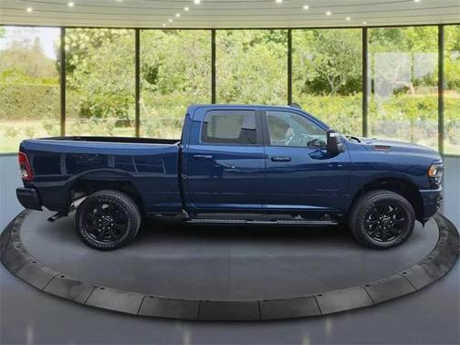 2024 RAM 2500 Big Horn Crew Cab 4x4 64' Box