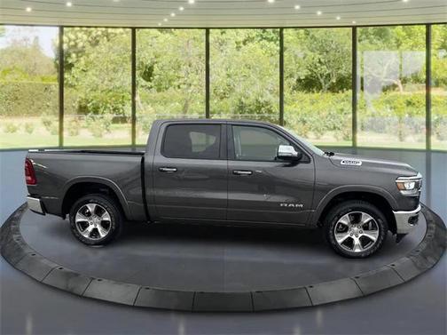 2022 RAM 1500 Laramie Crew Cab 4x4 57' Box