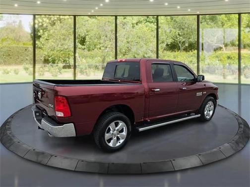 2017 RAM 1500 Big Horn Crew Cab 4x4 57' Box