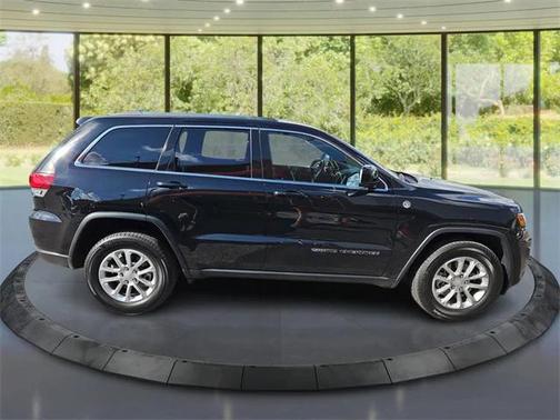 2021 Jeep Grand Cherokee Laredo E 4x4