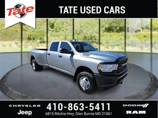 2022 RAM 3500 Tradesman Crew Cab 4x4 8 Box