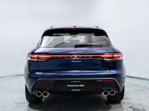 2026 Porsche Macan 