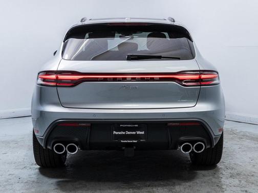 2025 Porsche Macan T