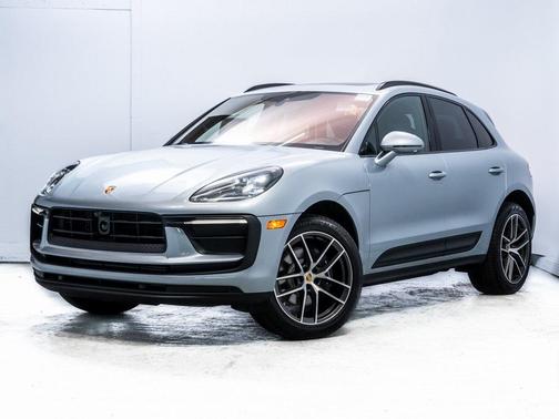 2025 Porsche Macan T