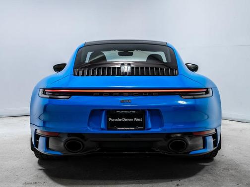 2023 Porsche 911 Carrera T