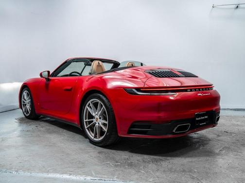 2024 Porsche 911 Carrera