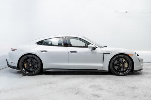 2024 Porsche Taycan Turbo S