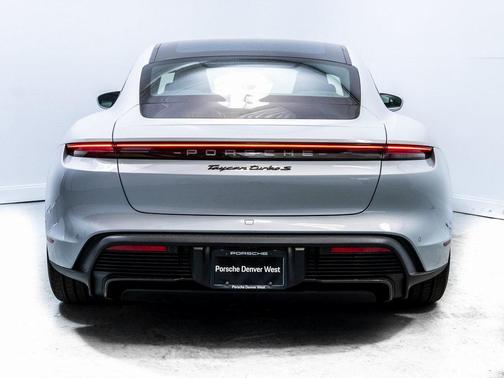 2024 Porsche Taycan Turbo S