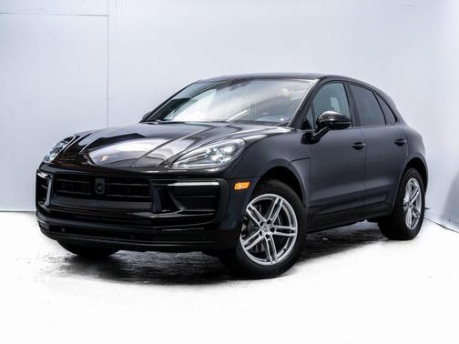 2026 Porsche Macan Base