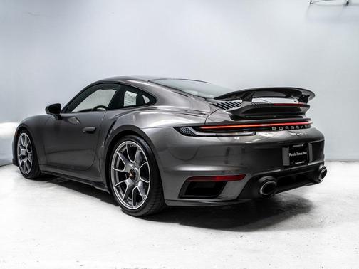 2024 Porsche 911 Turbo