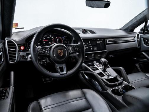 2021 Porsche Cayenne Turbo Coupe AWD