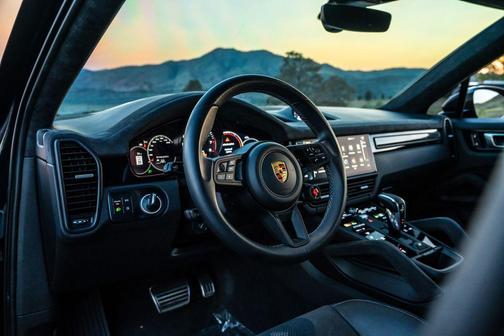 Moonlight Blue Metallic 2023 Porsche Cayenne Turbo GT