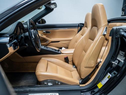 2013 Porsche 911 Carrera 4S