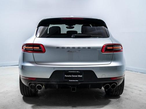 2017 Porsche Macan S