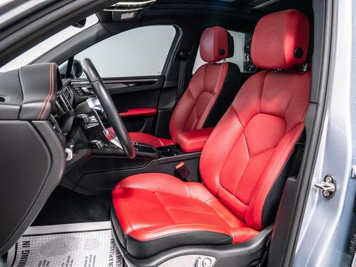 2017 Porsche Macan S