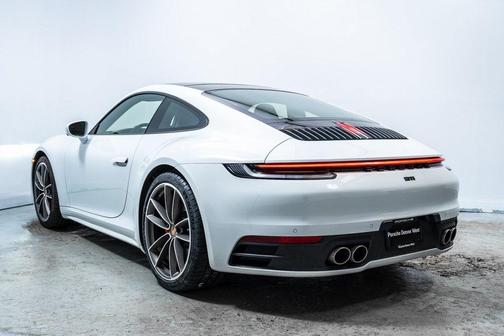 2022 Porsche 911 Carrera S