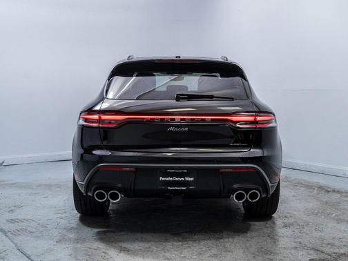 2025 Porsche Macan 