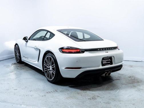 2025 Porsche 718 Cayman S