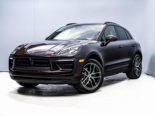 2026 Porsche Macan Base