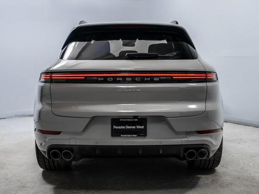 2026 Porsche Cayenne Base