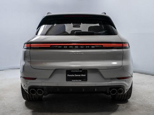 2026 Porsche Cayenne Base