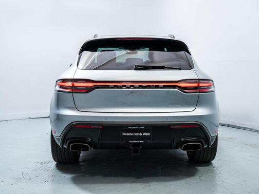 2024 Porsche Macan T