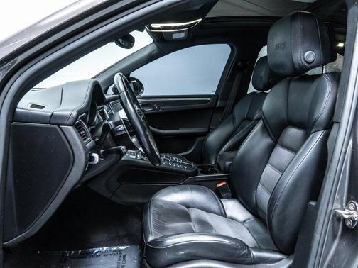 2018 Porsche Macan GTS