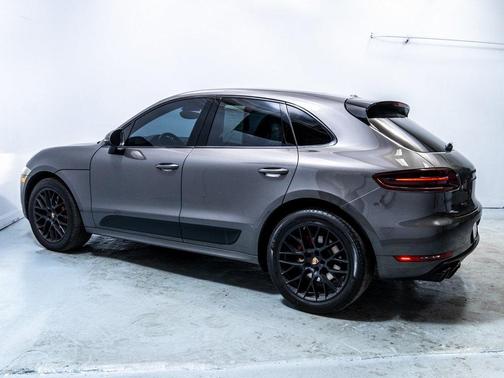 2018 Porsche Macan GTS