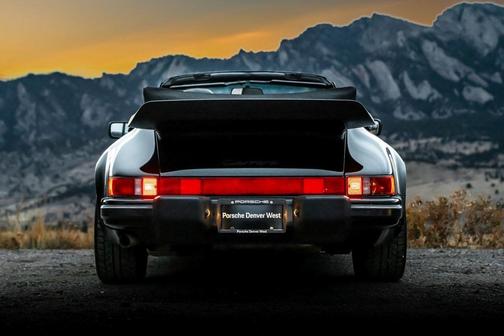 1989 Porsche 911 Carrera