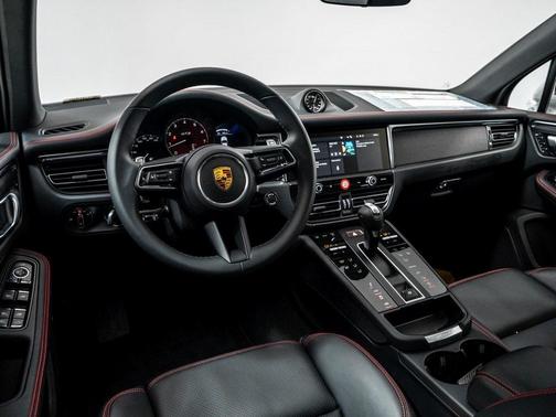 2026 Porsche Macan GTS