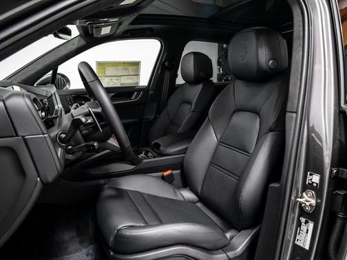 2026 Porsche Cayenne Turbo