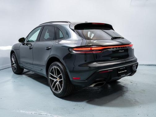 2024 Porsche Macan
