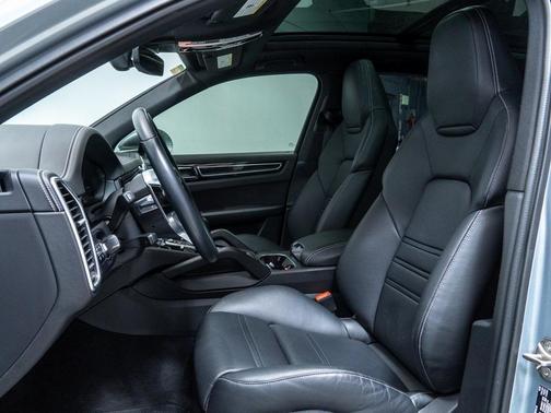 2020 Porsche Cayenne AWD