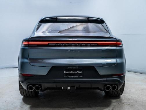 2026 Porsche Cayenne AWD